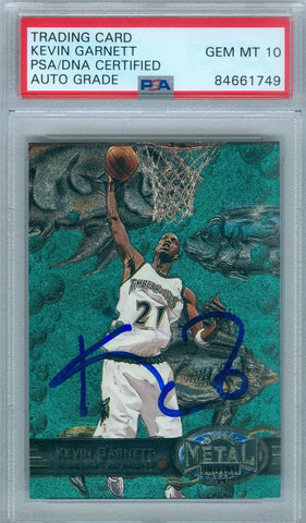 Kevin Garnett 1997 Metal Universe #109 Autograph PSA DNA GEM MT 10 AUTO